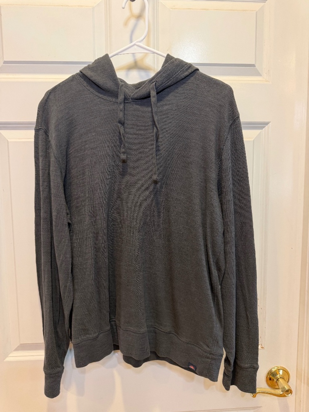 Men's Grey Faherty Lightweight Pullover Hoodie - Rarely Worn - size Large